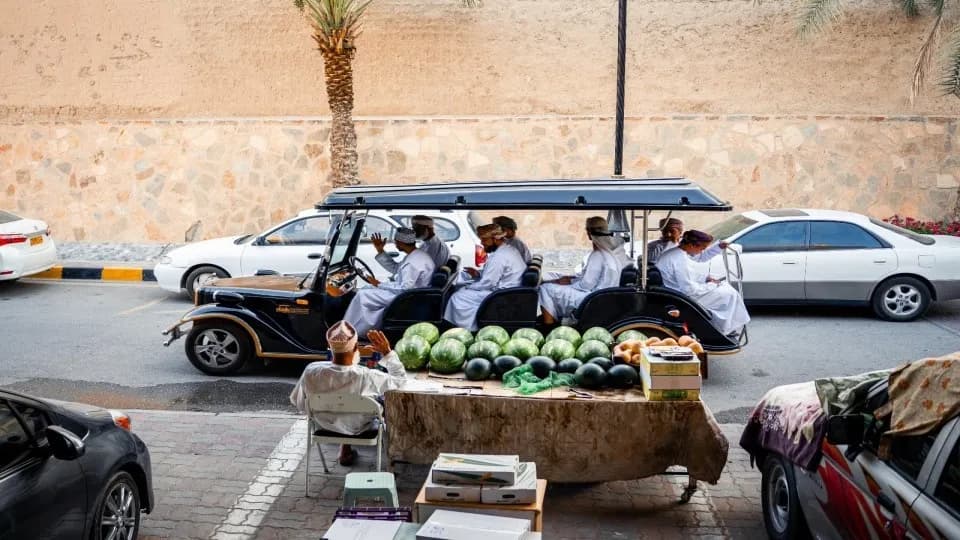 Heritage Tour by the Classic Carts in Nizwa, Private tour - Image 1